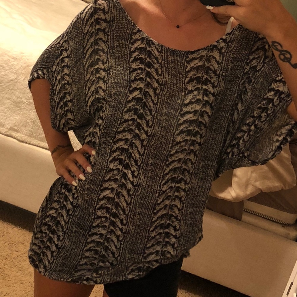GRAY TRIBAL OFF THE SHOULDER SHIRT